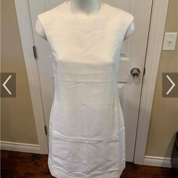 Ted Baker Scalloped Ilad dress. TB3 or Size 8. Lovely! - Picture 2 of 7